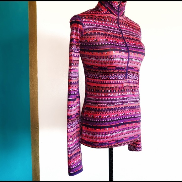 Nike Pro Dri-Fit Aztec Print Pullover - Picture 2 of 8